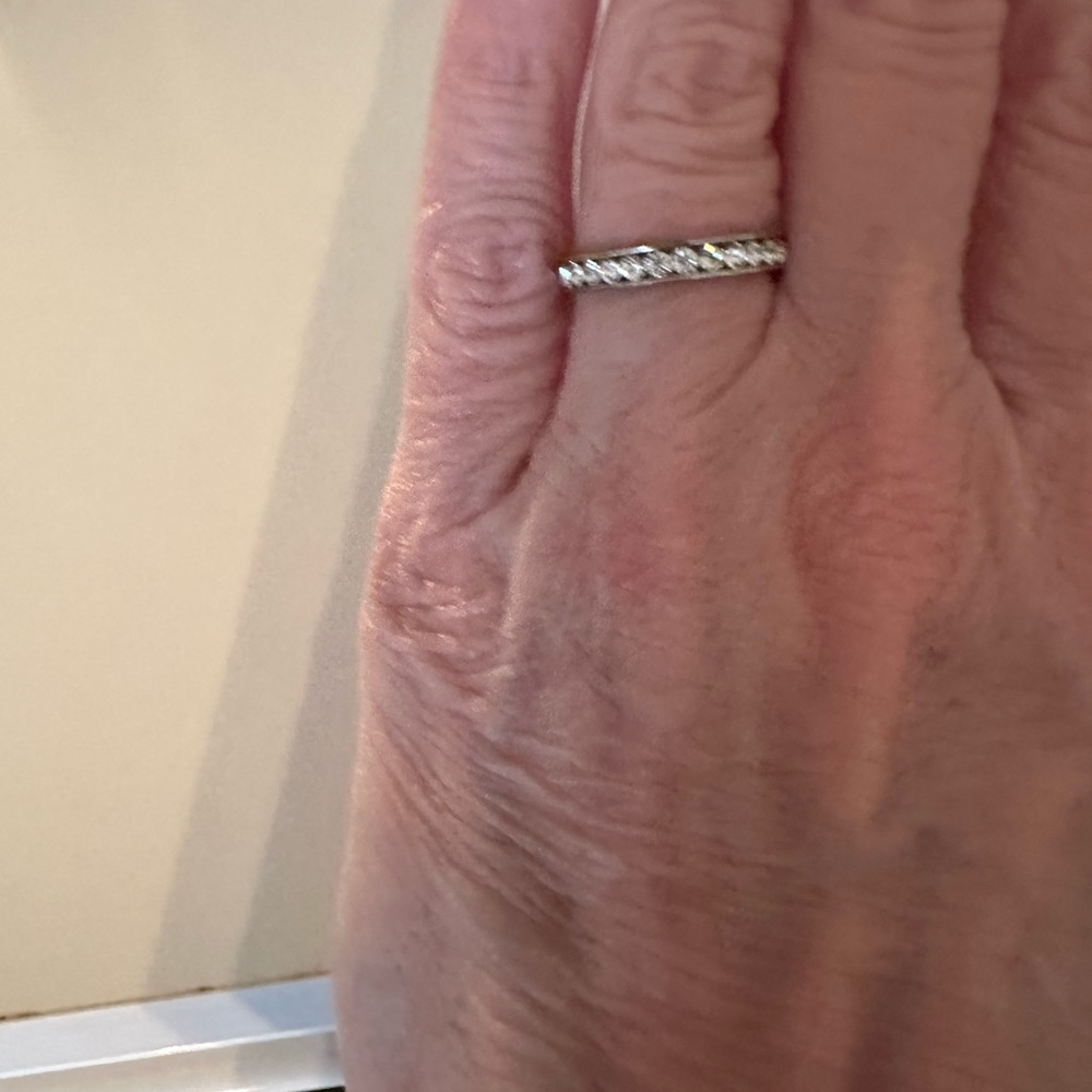 Cubic zirconia band silver. Size 5